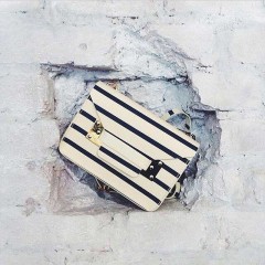 SOPHIE HULME. Elegancia natural.
